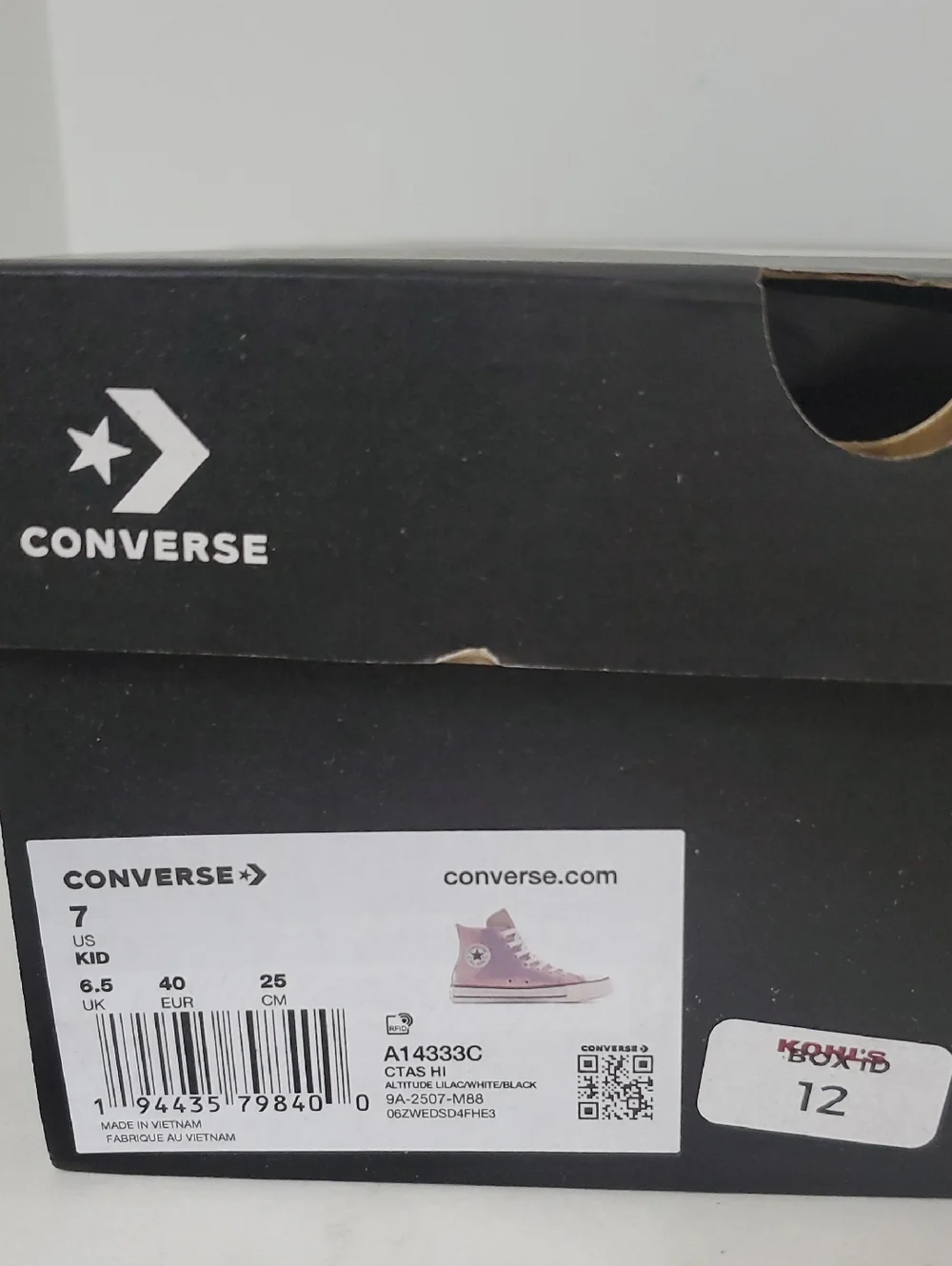 Converse CTAS Hi Tops Altitude Lilac Sparkly Size 7 Big Kid NIB